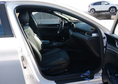 2022 Kia K5 Gt-Line from USA, damaged, VIN 5XXG64J24NG084950